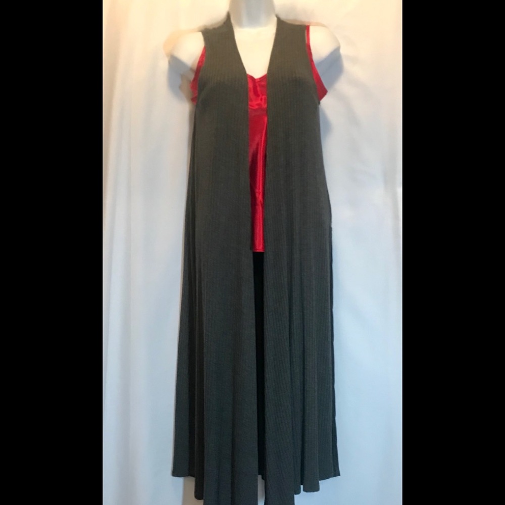 NWOT Lularoe Grey Ribbed Joy
